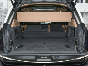 20233.0 L6 400PS ䷶L g