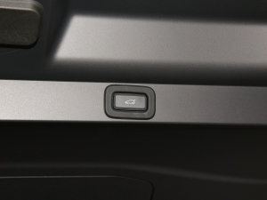 20233.0 L6 400PS ䷶L g