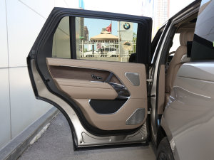 20233.0 L6 400PS ䷶L ܇T