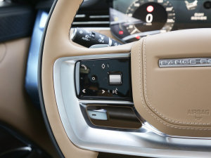 20233.0 L6 400PS ䷶L п؅^