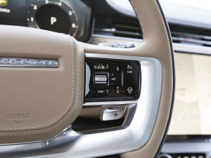 20233.0 L6 400PS ䷶L п؅^