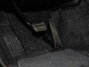 20244.4 V8 SVsL4 п؅^