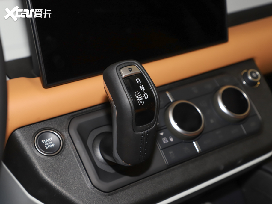 2025lʿ 110 3.0T P400 ؄e