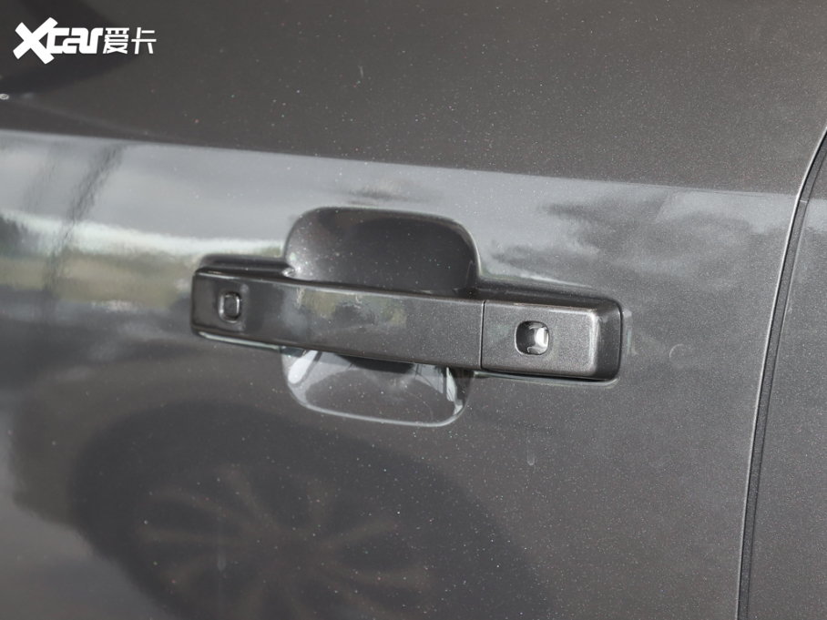 2025l(wi)ʿ 110 3.0T P400 ؄e