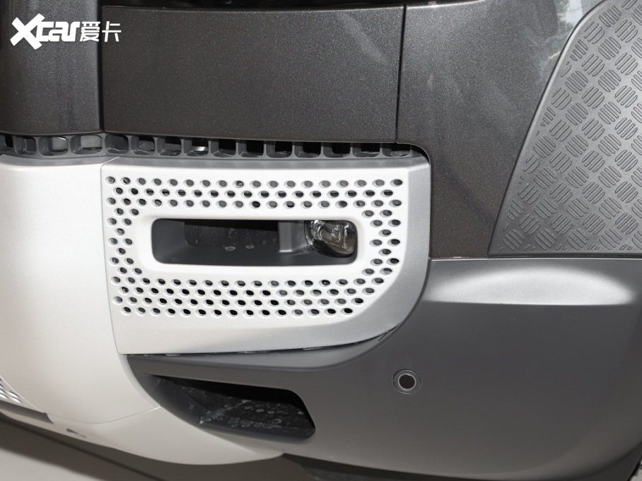 2025lʿ 110 3.0T P400 ؄e