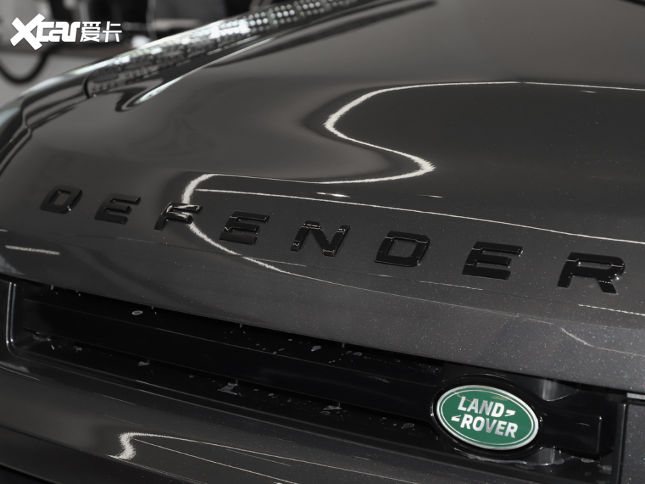 2025lʿ 110 3.0T P400 ؄e