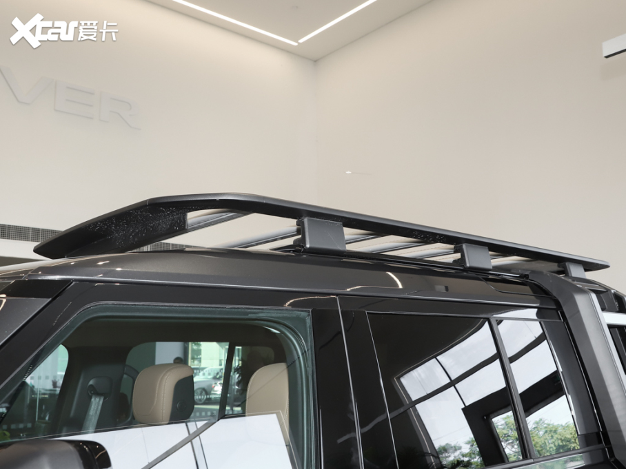 2025lʿ 110 3.0T P400 ؄e