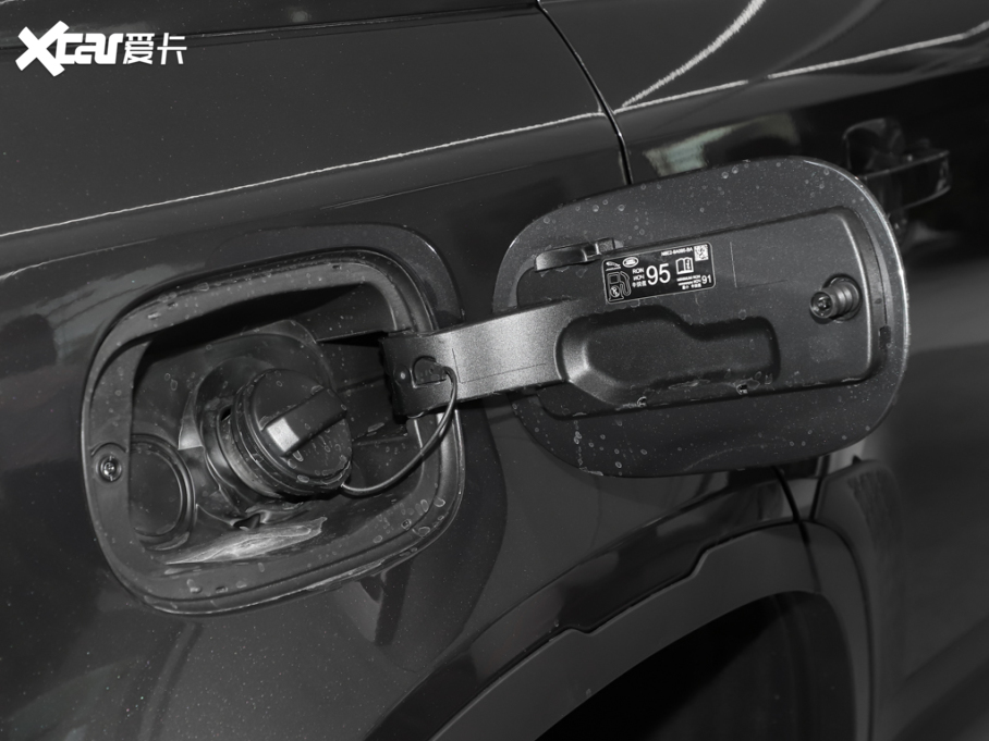 2025lʿ 110 3.0T P400 ؄e