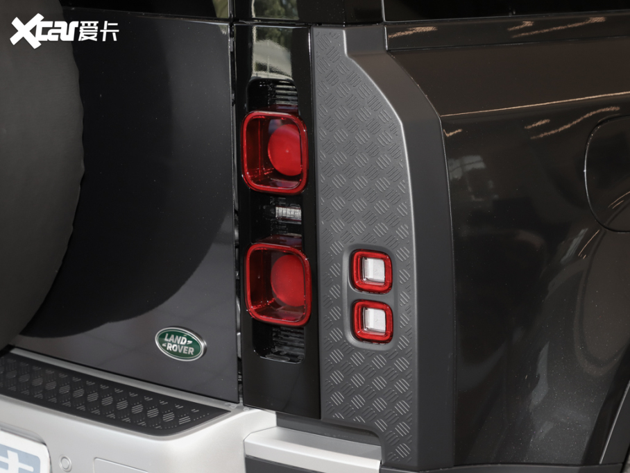 2025lʿ 110 3.0T P400 ؄e