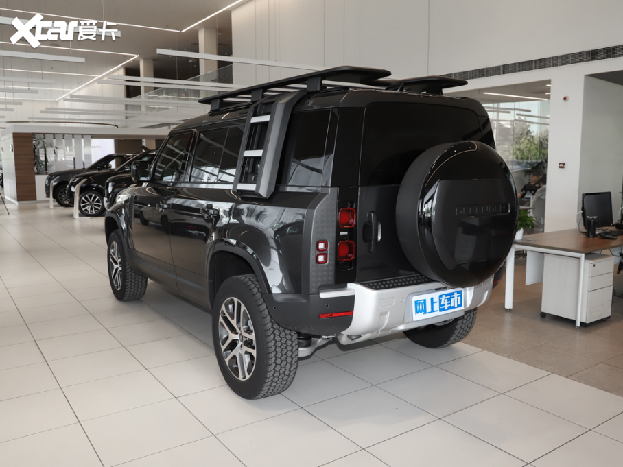 2025lʿ 110 3.0T P400 ؄e