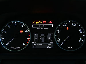 2011款第四代 5.0L HSE 仪表