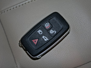 2011款第四代 5.0L HSE 车钥匙