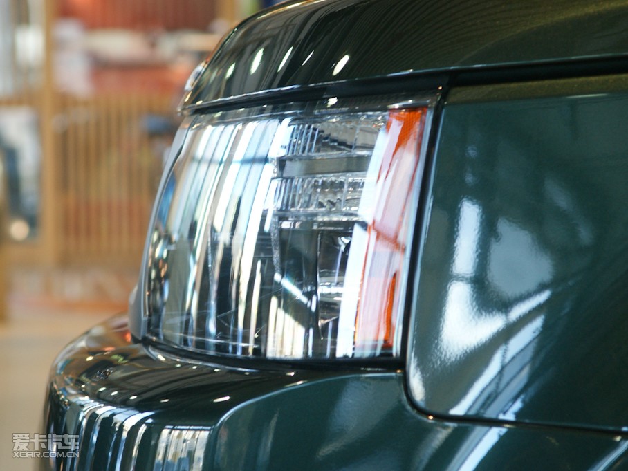 2011����\�� 5.0T SC HSE