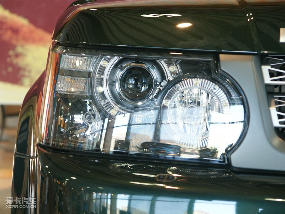 2011����\�� 5.0T SC HSE