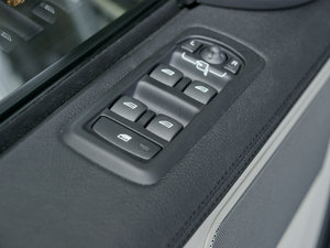 20115.0L NA HSE {܇ƅ^	