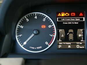 20115.0L NA HSE п؅^