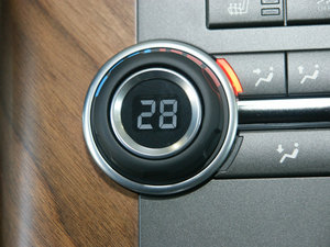 20115.0L NA HSE п؅^