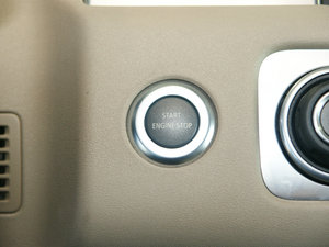 20115.0L NA HSE п؅^