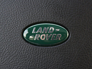 20113.2L i6 HSE п؅^