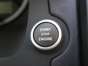 20113.2L i6 HSE п؅^