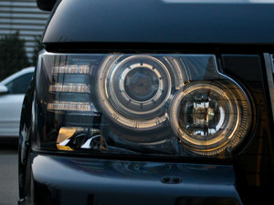 20125.0L V8 NA HSE ^