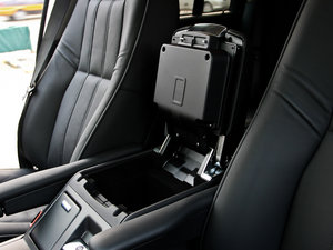 20125.0L V8 NA HSE g