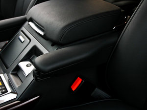 20125.0L V8 NA HSE g