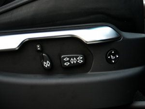 20125.0L V8 NA HSE g