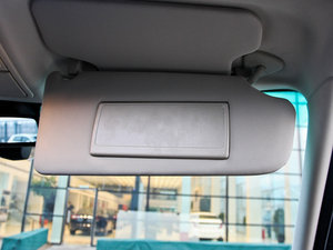 20125.0L V8 NA HSE g