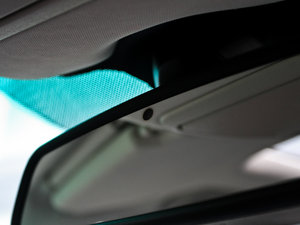 20125.0L V8 NA HSE g