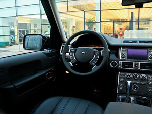 20125.0L V8 NA HSE g