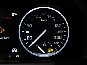 20125.0L V8 NA HSE п؅^