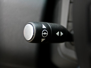 20125.0L V8 NA HSE п؅^