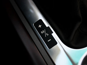 20125.0L V8 NA HSE п؅^(q)