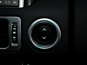 20125.0L V8 NA HSE п؅^