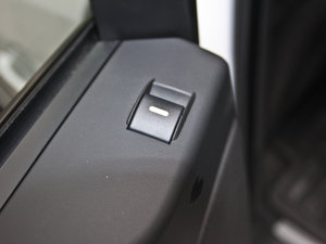 20125.0L V8 NA HSE п؅^