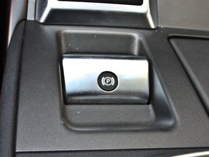 20125.0L V8 NA HSE п؅^