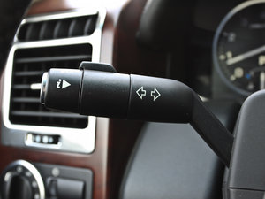 20125.0L V8 NA HSE п؅^