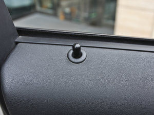 20125.0L V8 NA HSE g