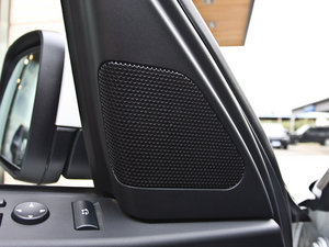 20125.0L V8 NA HSE g