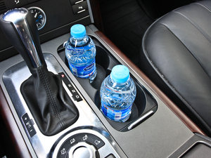 20125.0L V8 NA HSE g