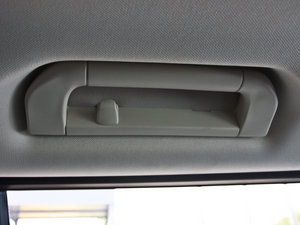 20125.0L V8 NA HSE g