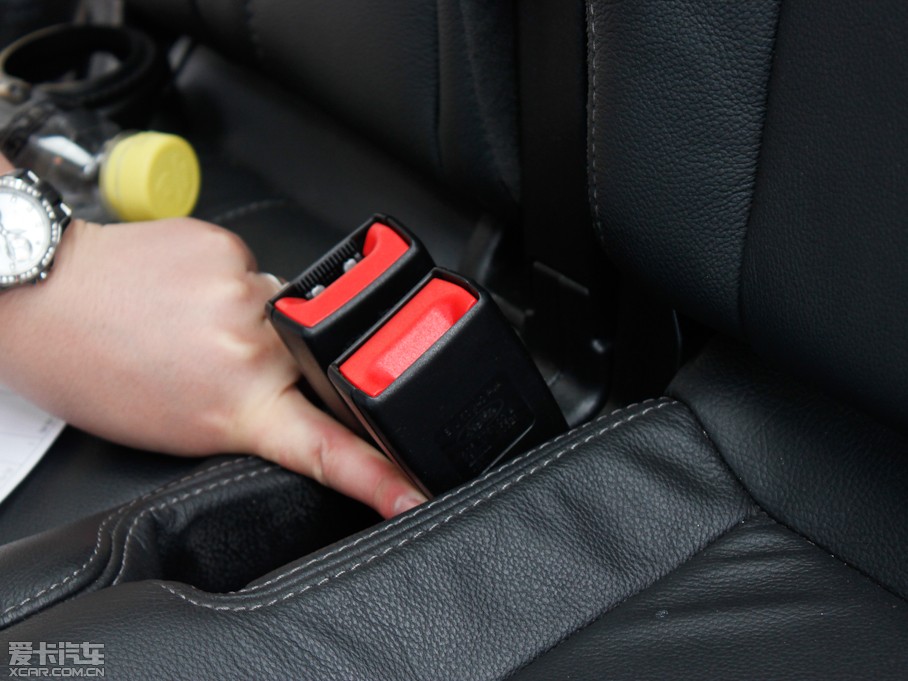 2012l(f)F(xin) Ĵ 5.0L HSE