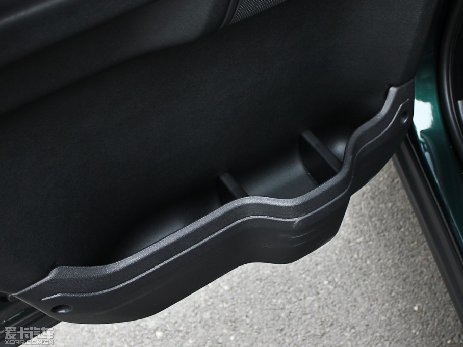 2012l(f)F(xin) Ĵ 5.0L SE