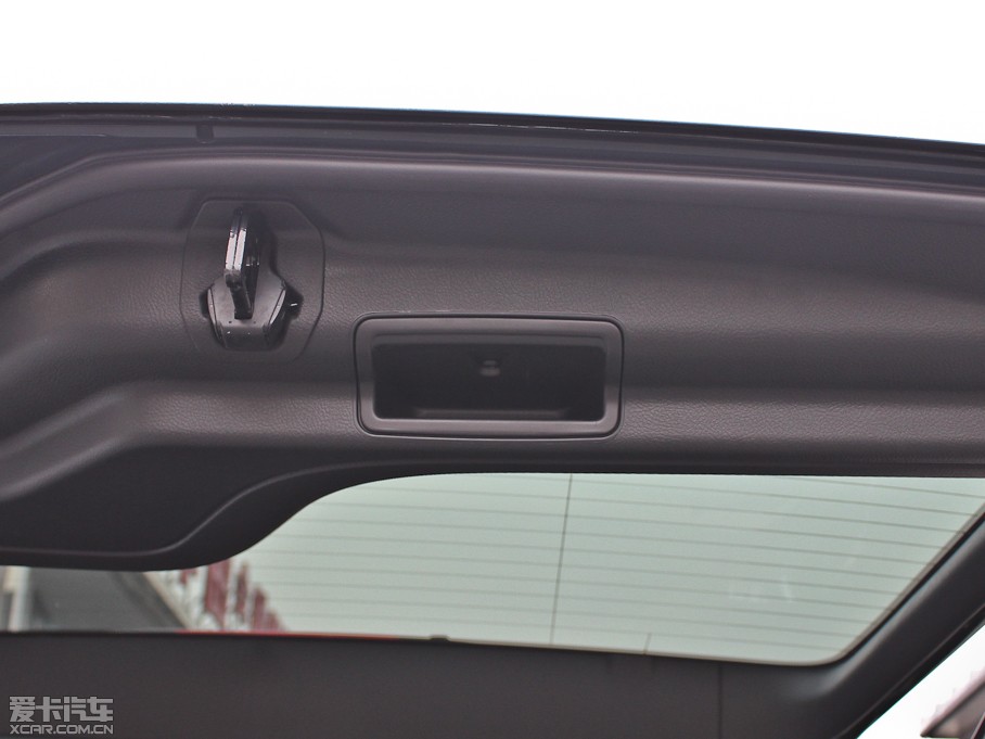 2012l(f)F(xin) Ĵ 5.0L SE