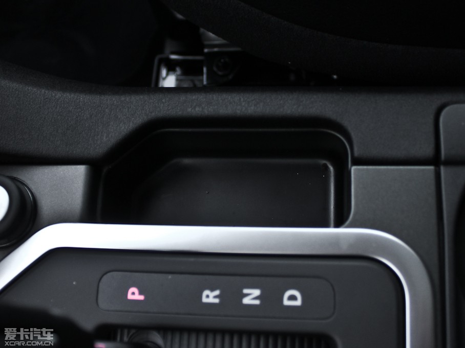 2012l(f)F(xin) Ĵ 5.0L SE