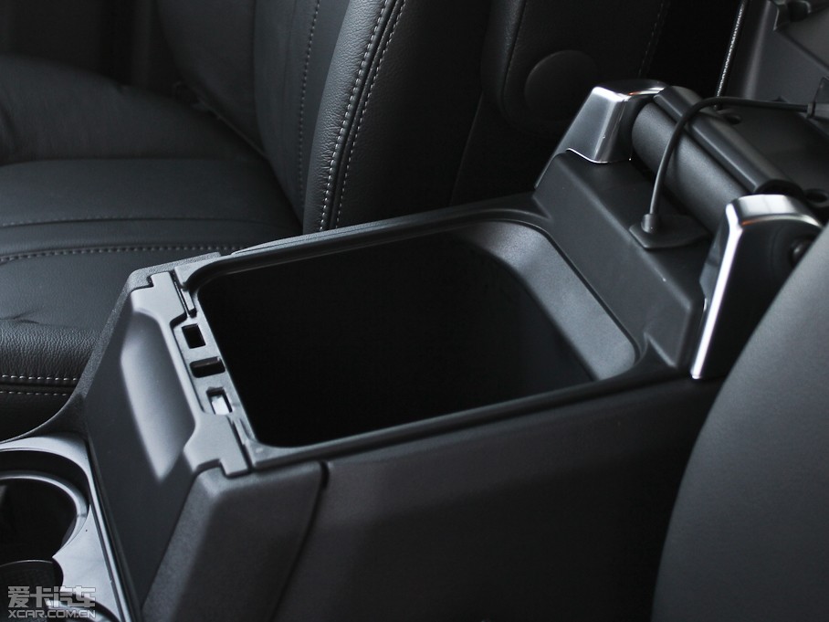 2012l(f)F(xin) Ĵ 5.0L SE