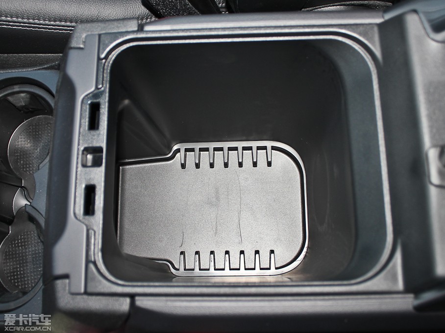 2012l(f)F(xin) Ĵ 5.0L SE