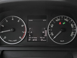 2012款第四代 5.0L HSE 中控区