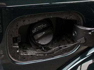 2012Ĵ 5.0L SE (x)(ji)^